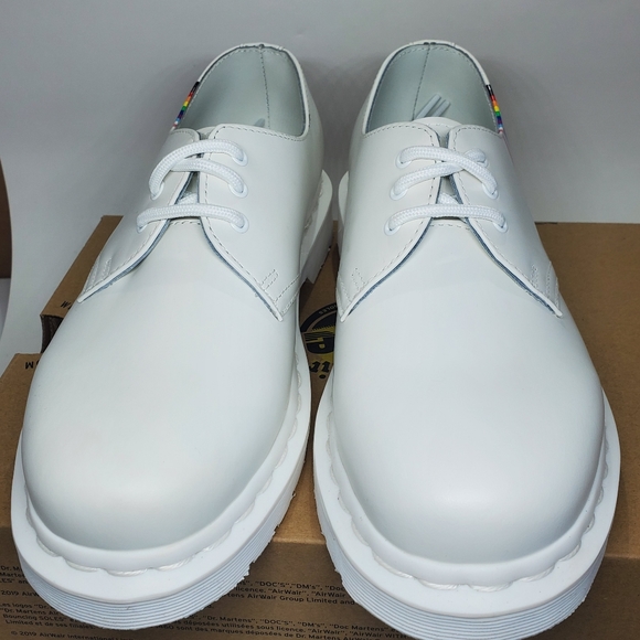 Dr Martens Pride 1461 Shoes , NIB - Picture 7 of 8